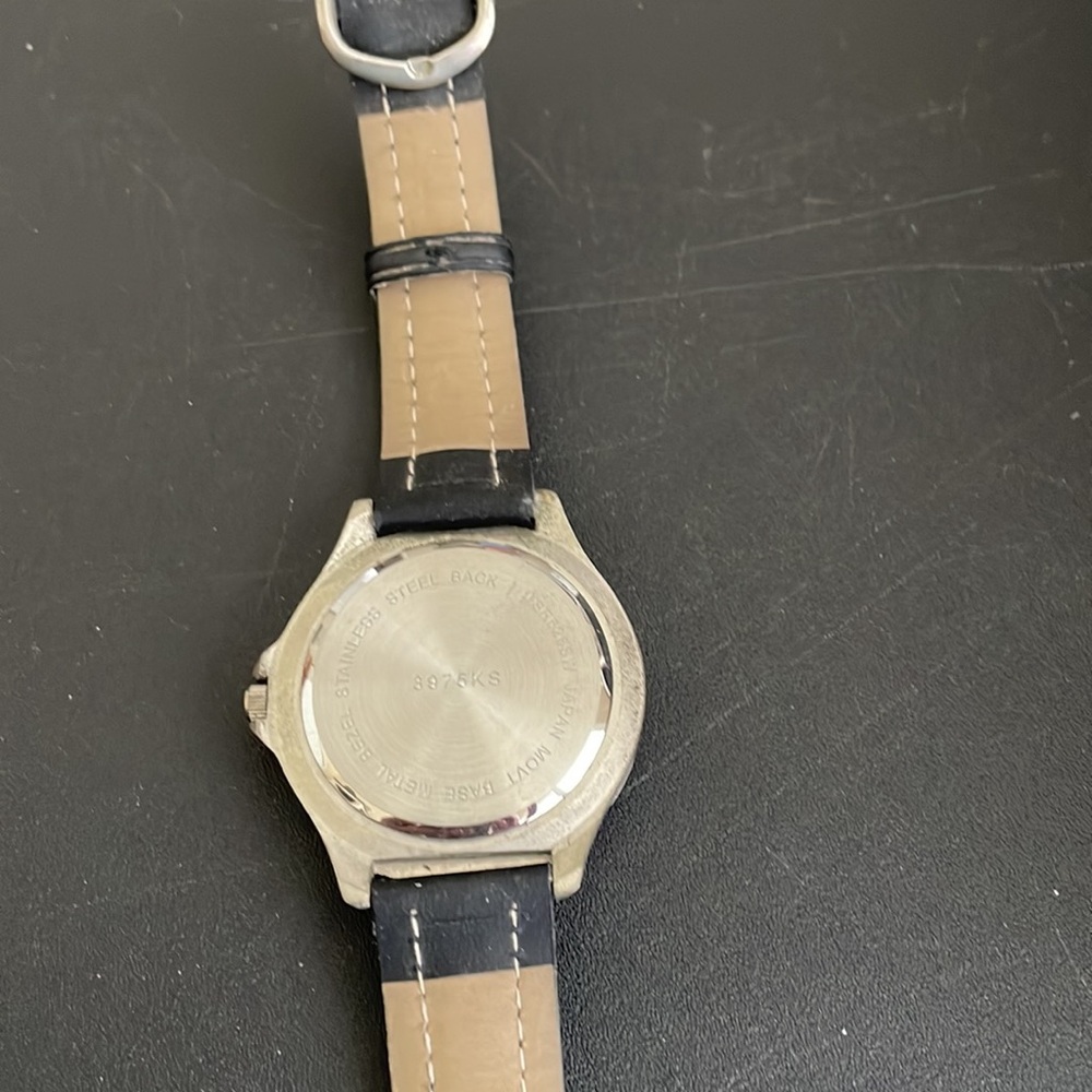 Men’s watch - Picture 3 of 3